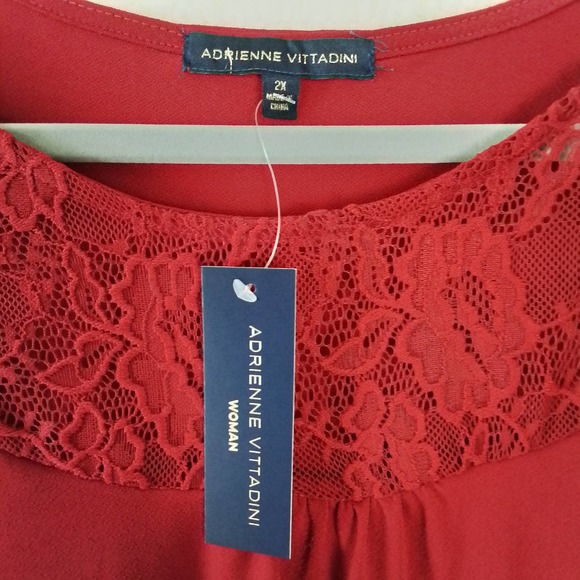 Adrienne‎ Vittadini Long Sleeve Plus Size Blouse 2X in Red w/ Lace - Picture 5 of 11